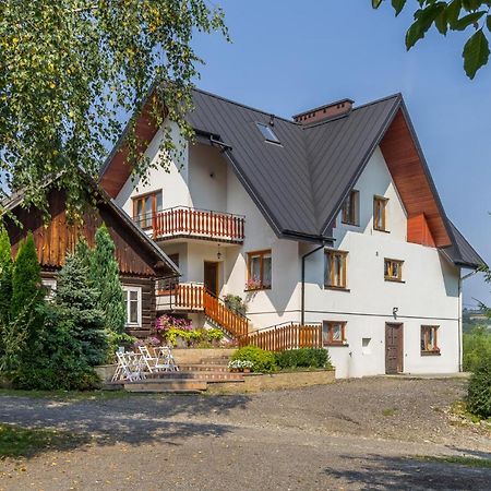 Wisniowy Gaj Ujanowice Exterior foto