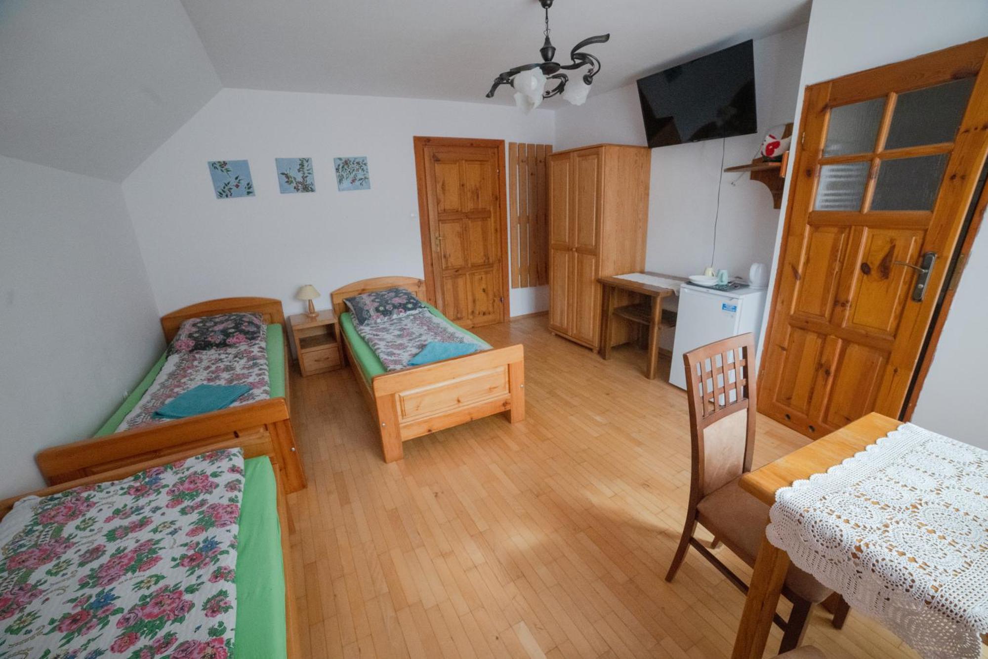 Wisniowy Gaj Ujanowice Exterior foto