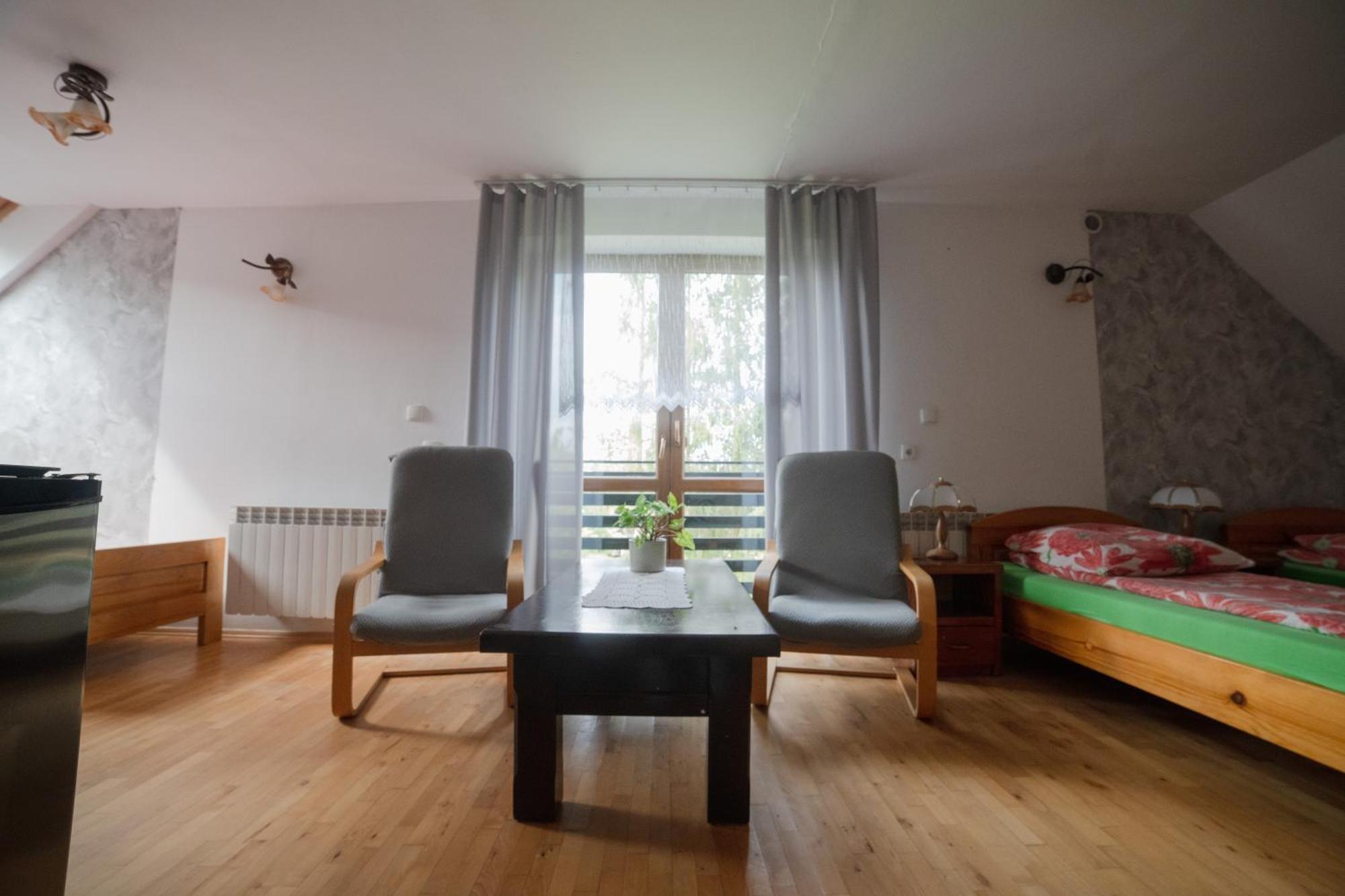 Wisniowy Gaj Ujanowice Exterior foto